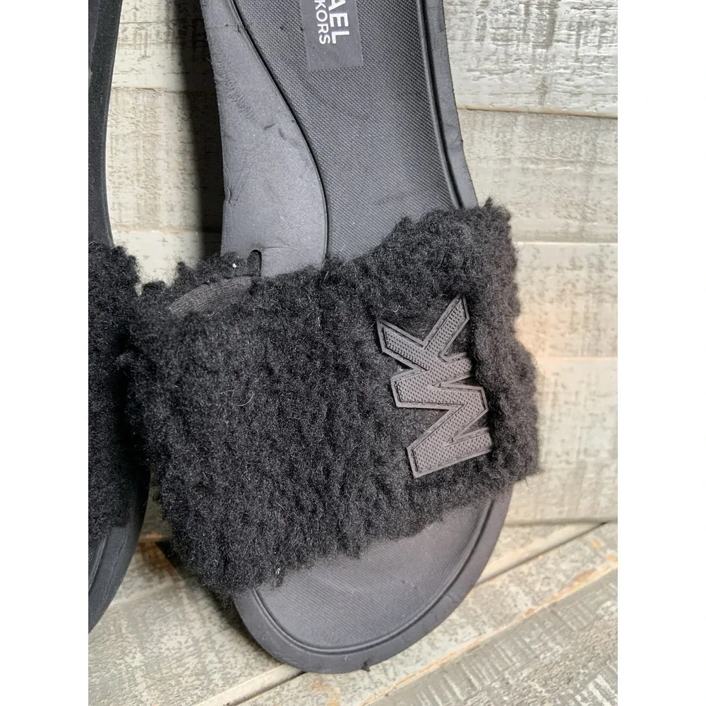Michael Kors Faux Fur Slides Sandals Women's Size 7 Flip Flops Black On Black